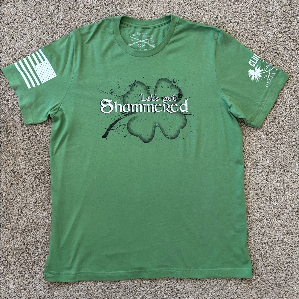 Grunt Style Club edition. Excellent Like New Condition! Color green. Size XL.